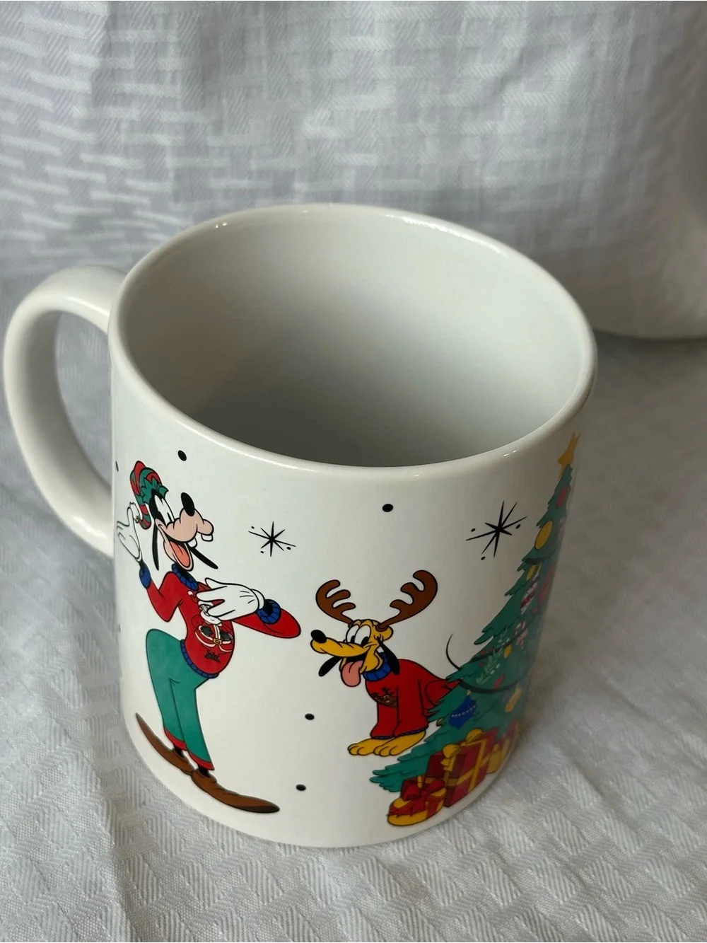 Disney Holiday Mug with Goofy & Pluto in Festive Colors